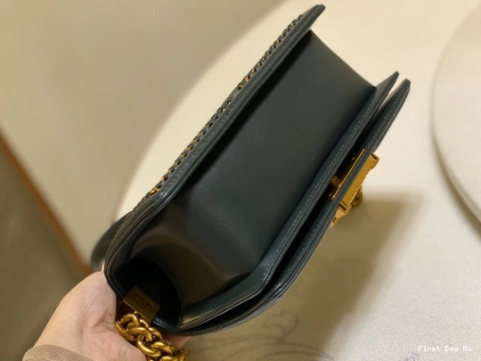 First Bag Ru BOY BAG CHANEL 20CM 0714